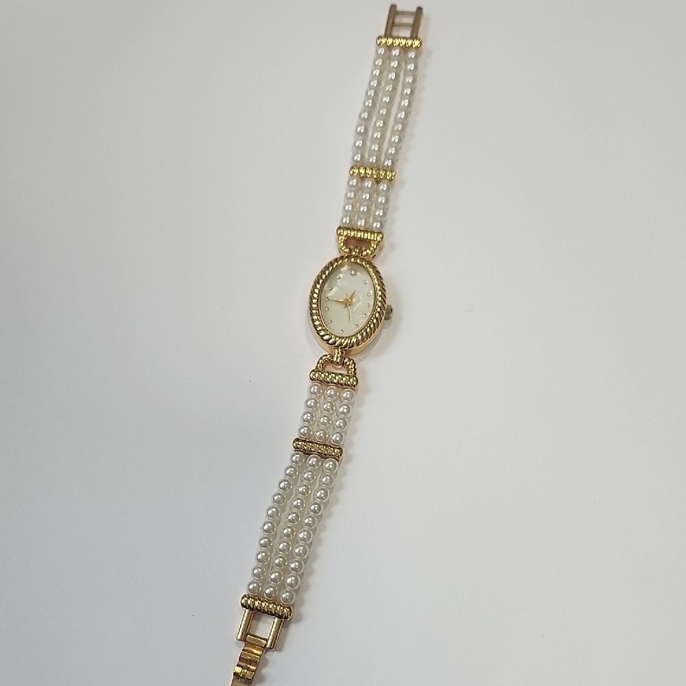 Vintage Gold Tone And Faux Pearl Women's Watch